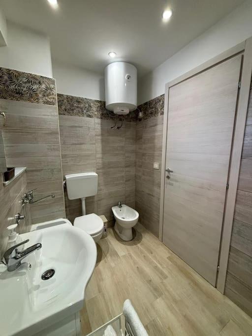 Ferienwohnung Le Rose Di Lu' CTA Exterior foto